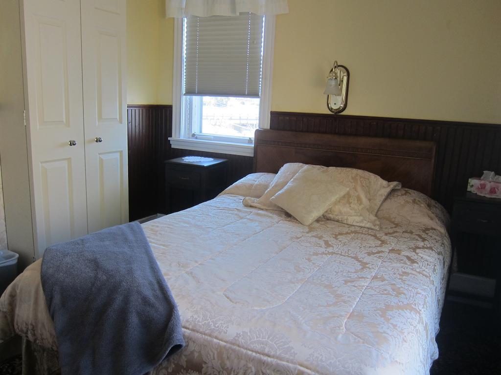 Head of Jeddore Salmon River Country Inn מראה חיצוני תמונה