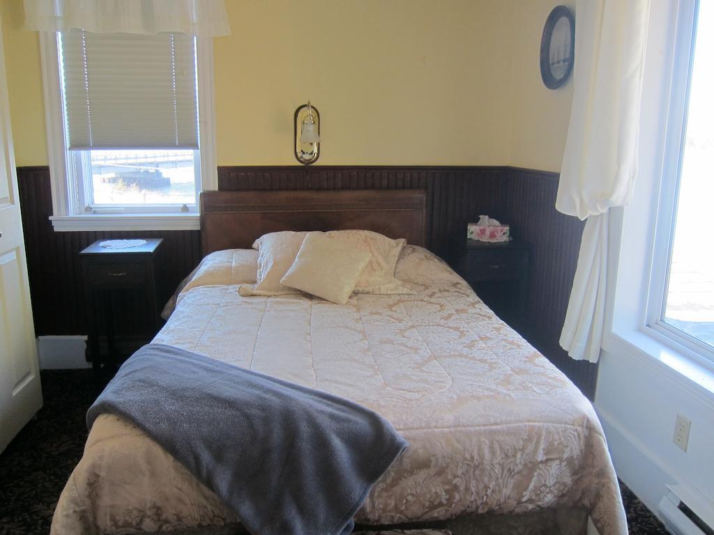 Head of Jeddore Salmon River Country Inn חדר תמונה